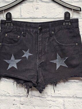 NASTY GIRL 4 BLACK STAR PATCH GRAY BLUE FRAYED CUT OFF DENIM JEAN SHORTIE SHORTS